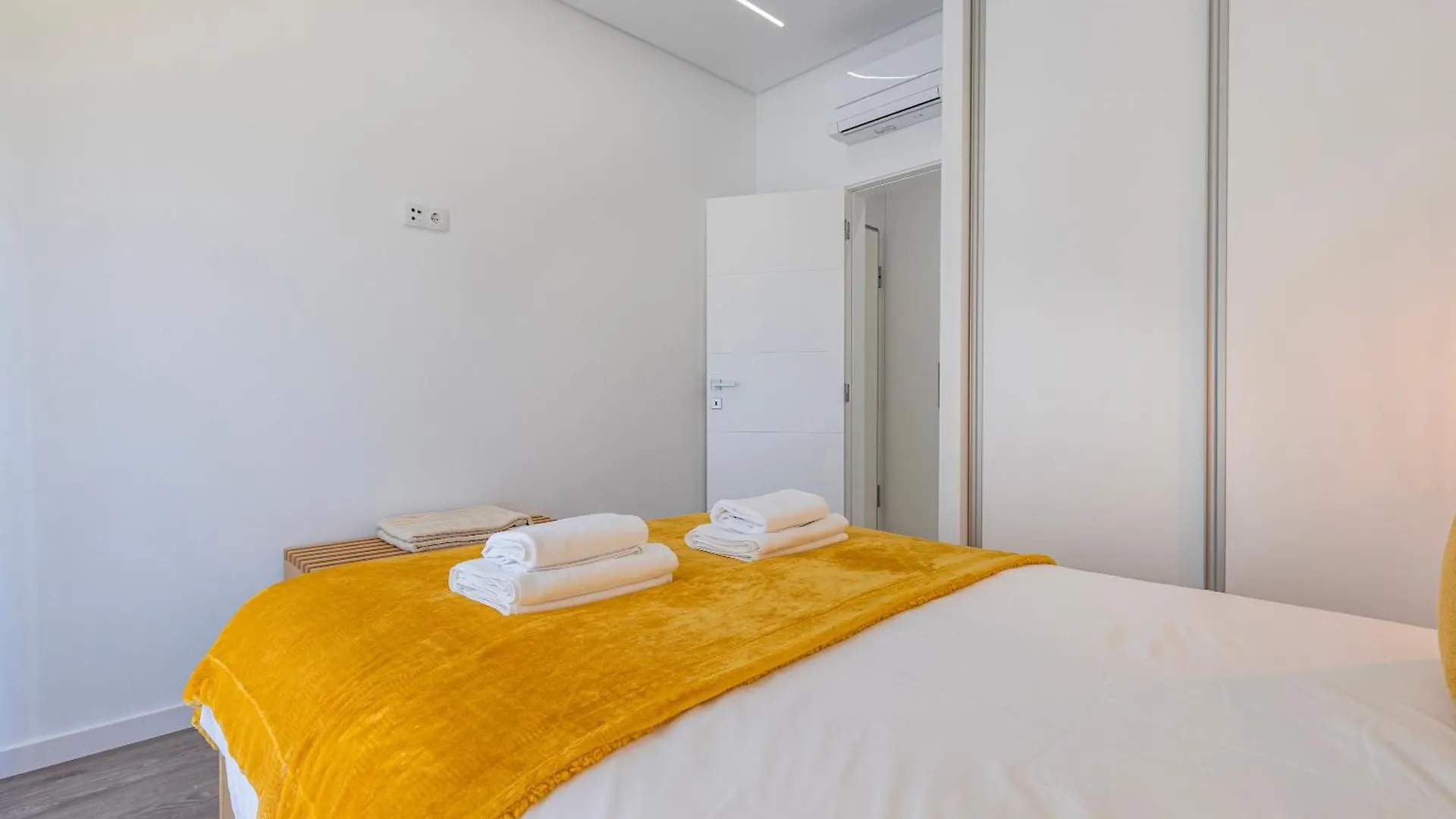 New Apartment By The Metro IV Lisboa
